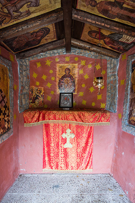 Church near Kastania, Exo Mani, Peloponesse, Greece.